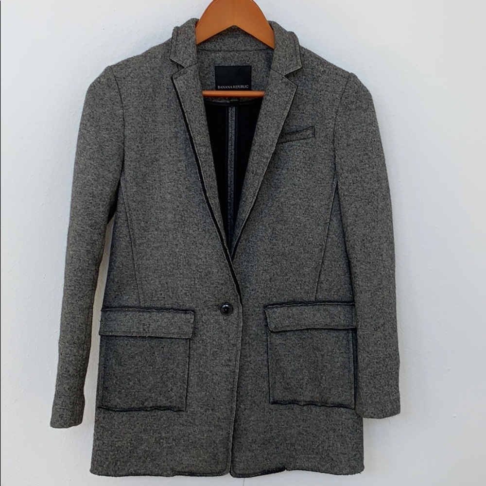 Unstructured Gray, informal blazer
